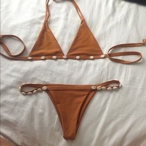 Bikini with shells M